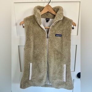 Patagonia Cream Sherpa Fleece Vest with Zip